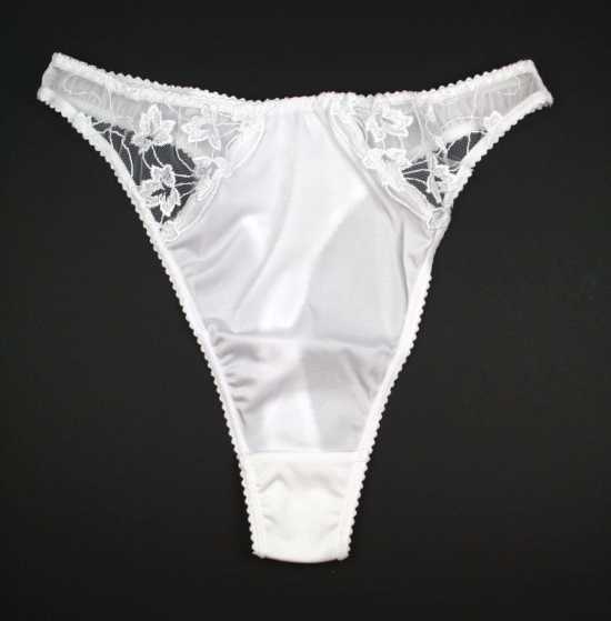 Silhouette Lingerie ‘Cascade Collection’ White Floral Lace Thong (3100w)